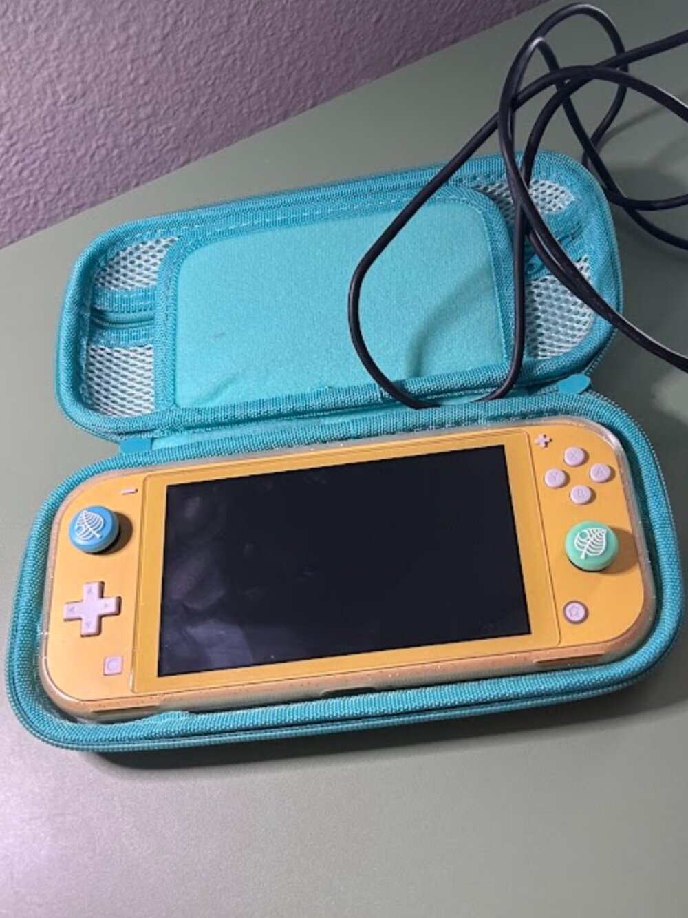 Yellow Nintendo Switch Lite with Case/Charger
